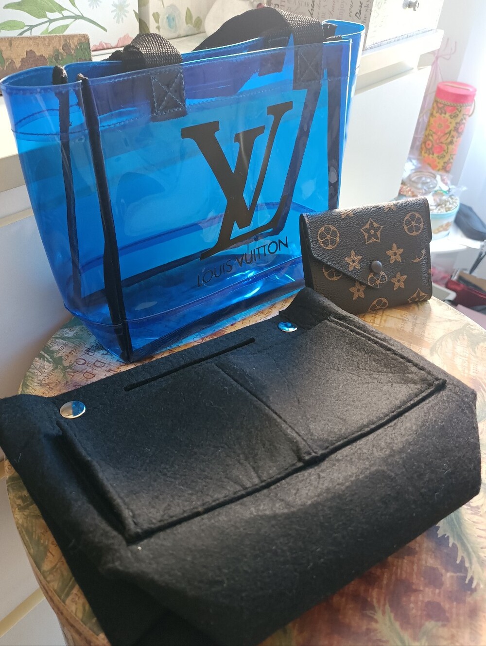 *Upsickled*💝 Sturdy Blue Transparent Vinyl LV Bag With Insert And Free Wallet